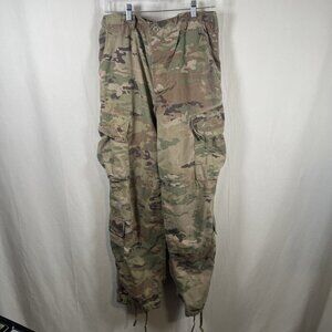 Army Issued Cargo Pants Men’s Medium Camo Insect Shield Flame Resistant Military